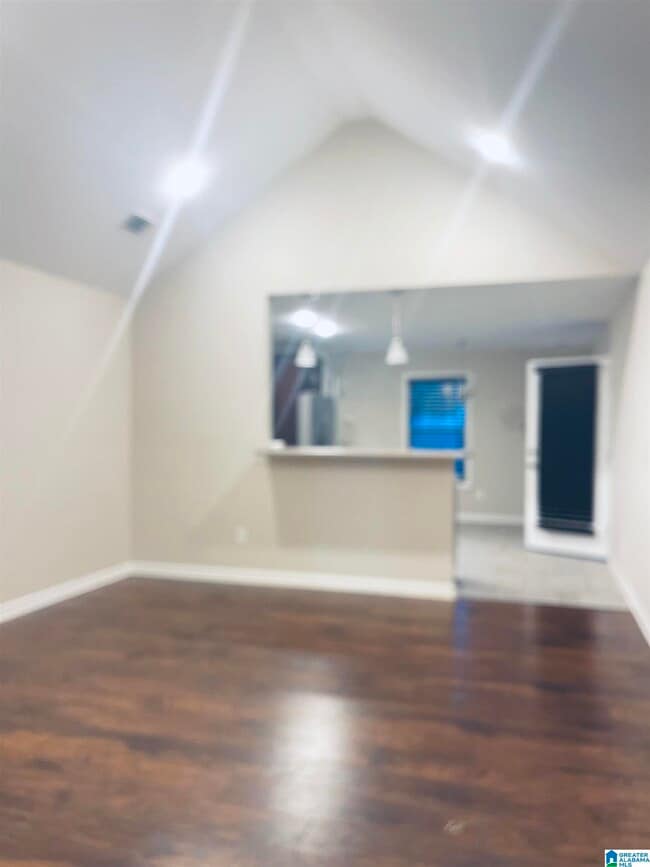 Building Photo - 6225 Mimosa Gardens Cir