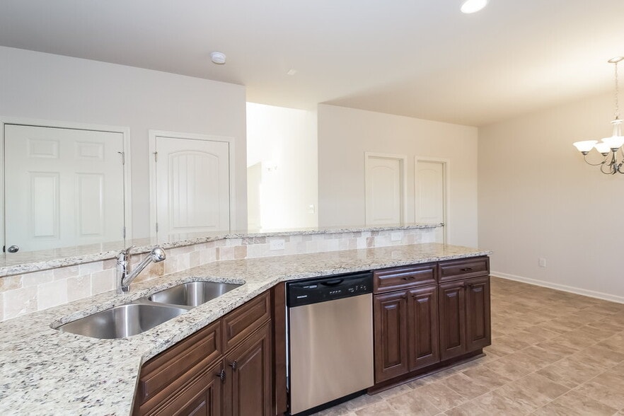 Building Photo - 3219 Puritan Way