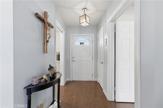 Building Photo - 855 N 3rd Ave