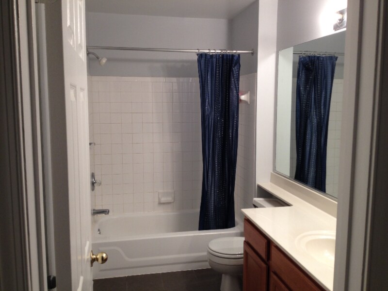 Building Photo - 4411 Silverbrook Ln