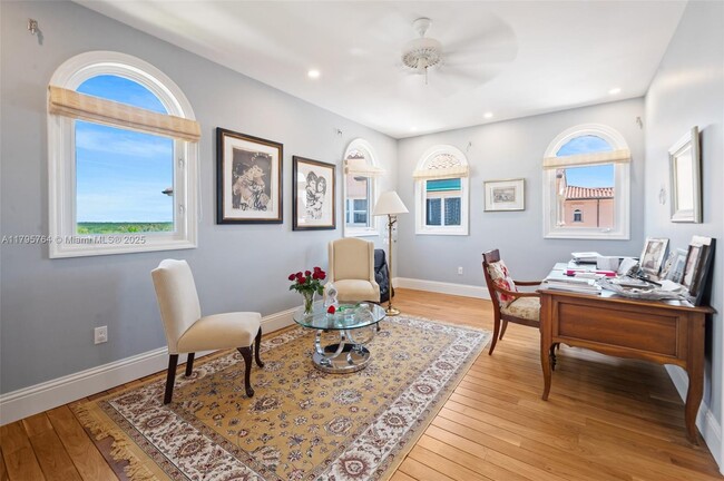 Building Photo - 13643 Deering Bay Dr