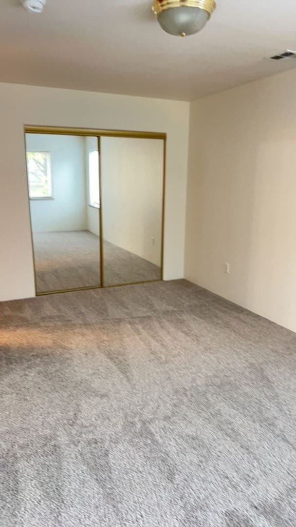 Building Photo - 1551-1551 Hartell St