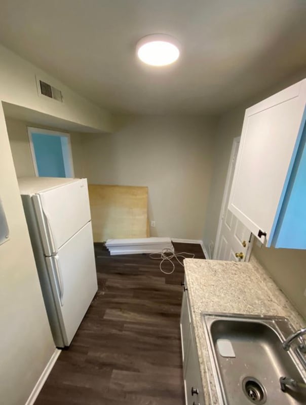 Building Photo - 2201 Williamsburg Rd