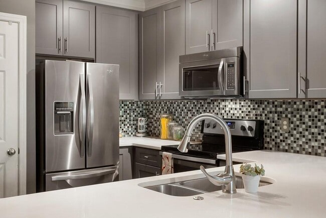 Building Photo - 1120 Westchester Ridge NE