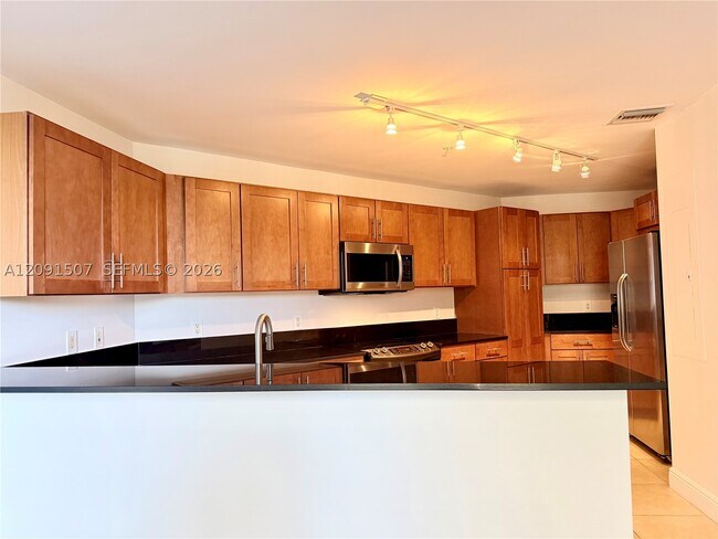 Building Photo - 8390 SW 72nd Ave