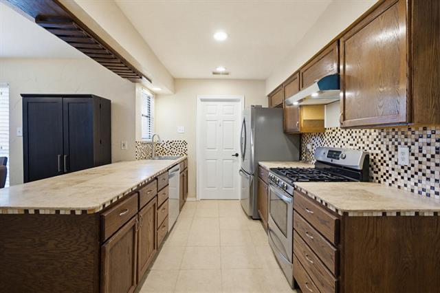 Building Photo - 2127 Tampico Dr