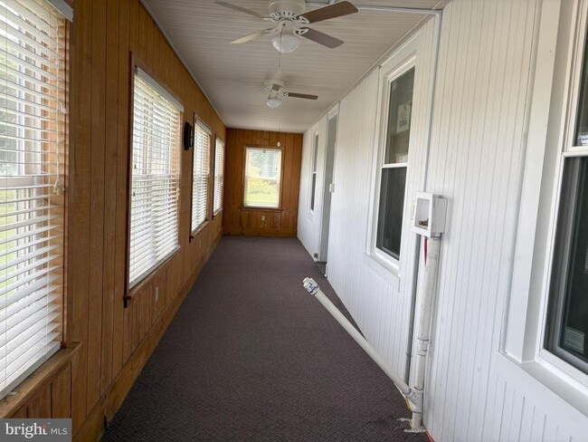 Building Photo - 77 Stitzel Ln