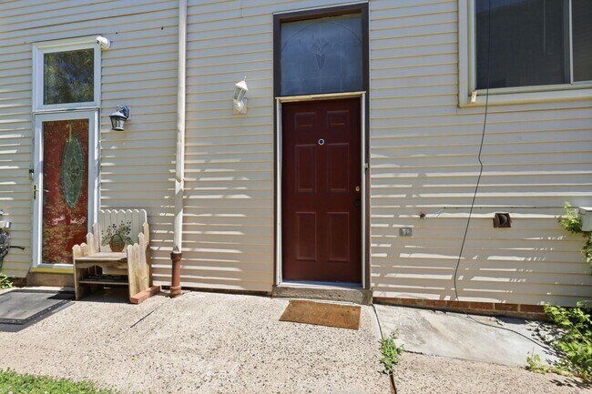 Building Photo - 1514 Marcy Pl