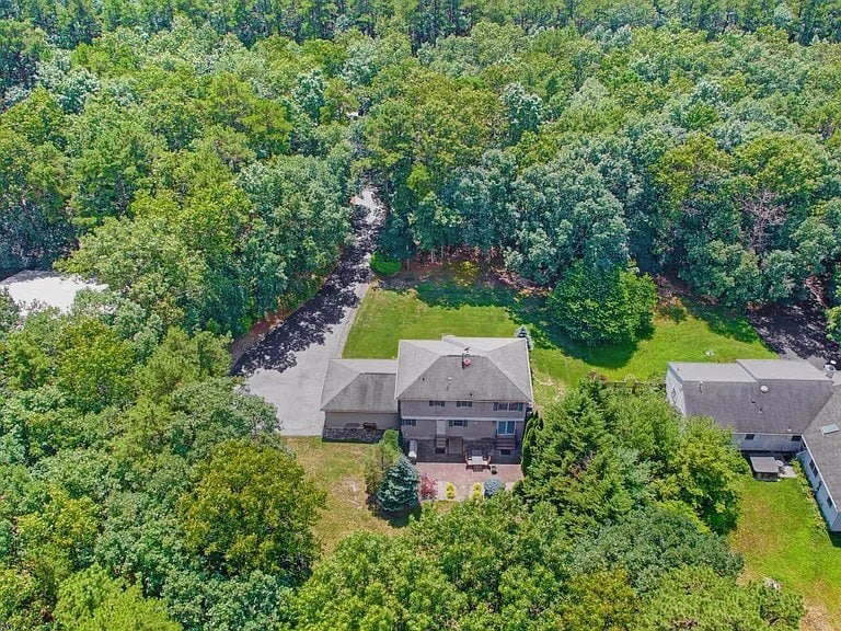 Building Photo - 70 Bowman Rd