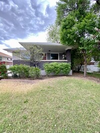 Building Photo - Beautiful 4-Bedroom House
