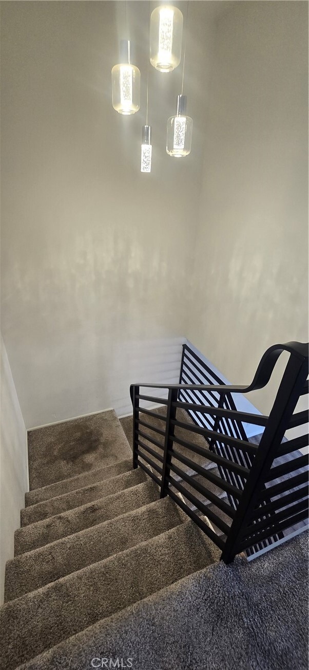 Building Photo - 266 S Foley Pl