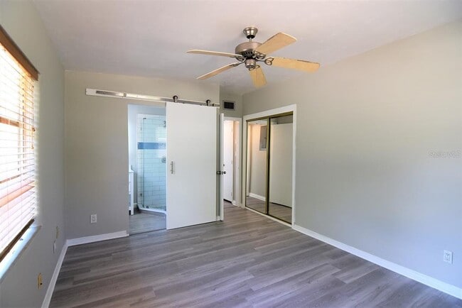 Building Photo - 1501 Vantage Dr