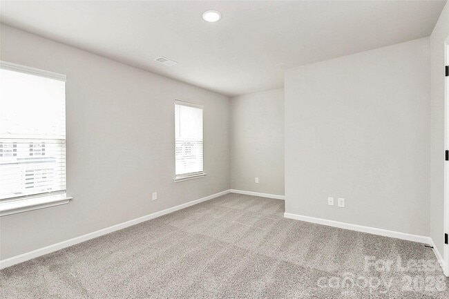 Building Photo - 8208 Stonemere Ln