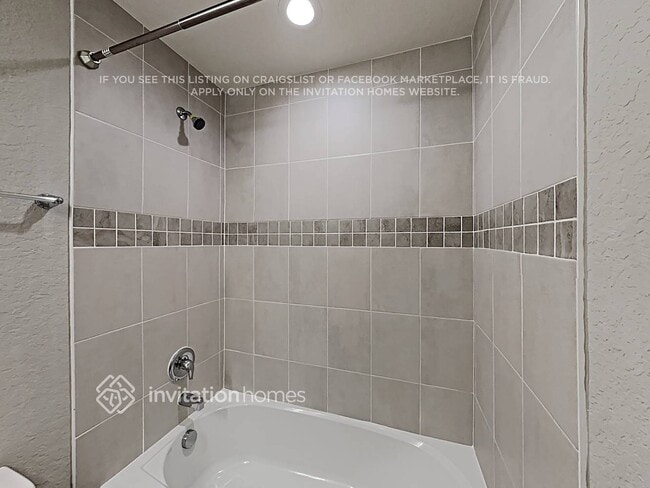 Building Photo - 8066 Brookeshire Dr