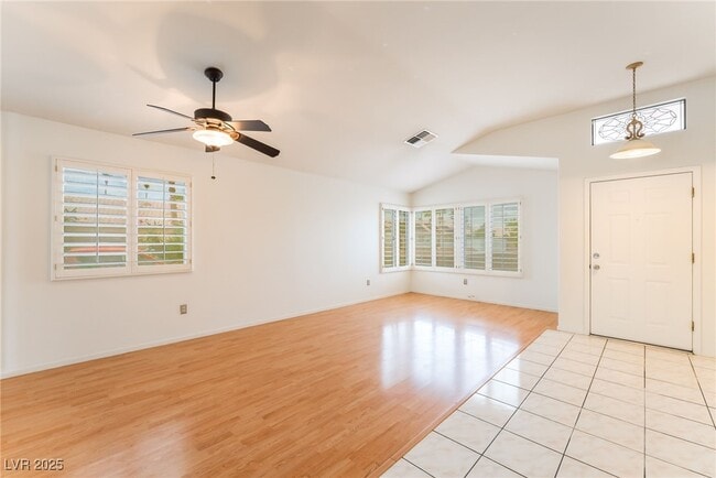 Building Photo - 5209 Velazco Ln