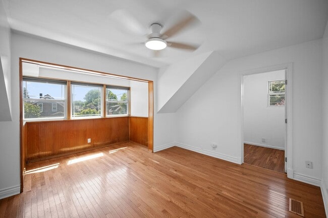 Building Photo - Fully Updated 1912 Audubon Charmer - 5BR/3BA with Hardwoods, Chef's Kitchen & Finished Basement!