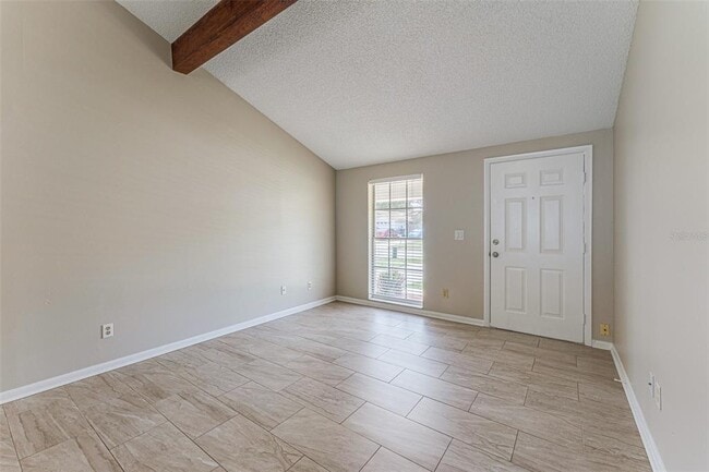 Building Photo - 16017 Woodpine Dr