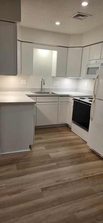 Building Photo - 284 N Main St