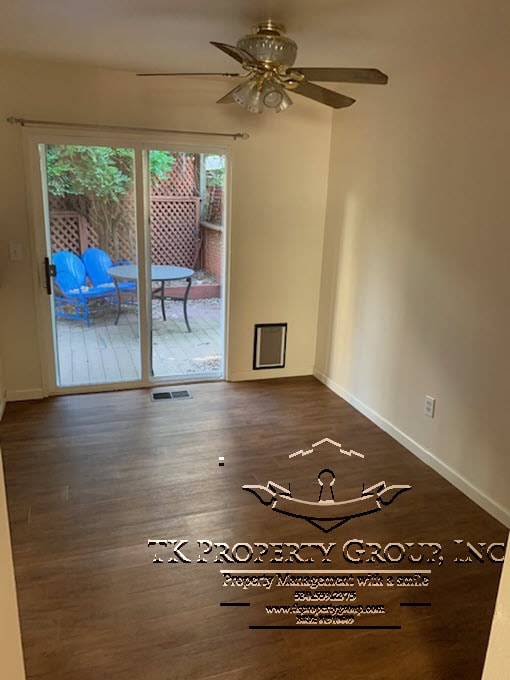 Building Photo - 1335 Oak Ridge Dr