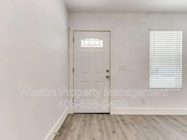 Building Photo - 2425 NW 36th Terrace