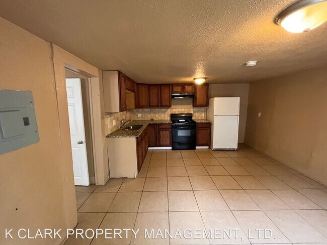 Building Photo - 2 br, 1 bath House - 315 FAIR AVENUE #2