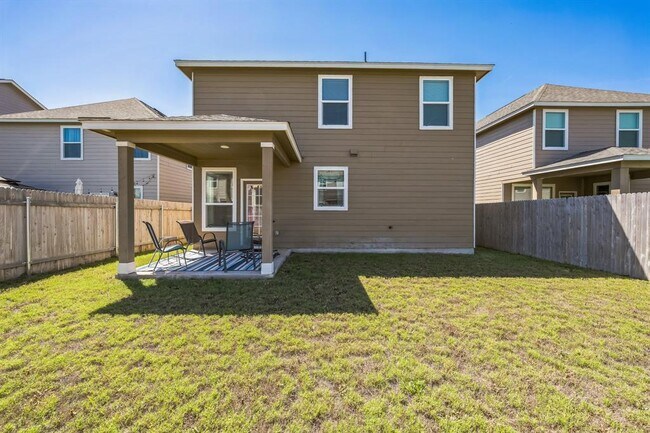 Building Photo - 1127 Aronia Ln