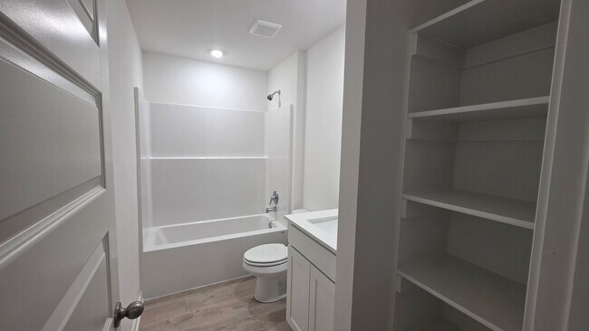 Building Photo - BRAND NEW CONSTRUCTION (4BR/2BA) - Now Leasing for Immediate Move-in