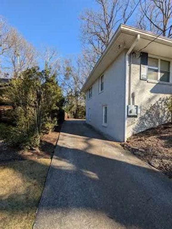 Building Photo - 1216 Beech Haven Rd NE