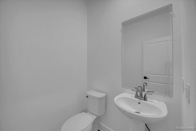 Building Photo - 10790 Barrett