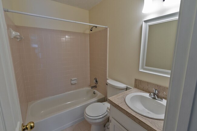 Building Photo - Prattville Rental available now!