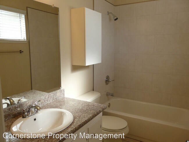 Building Photo - 3 br, 2 bath House - 431 Lotus Lane