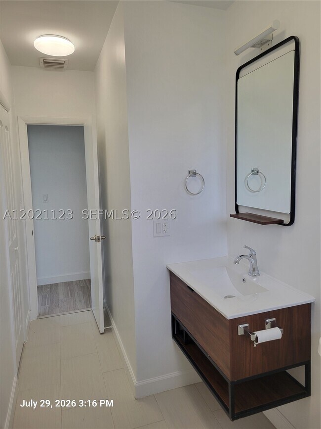 Building Photo - 13220 SW 99th Ct
