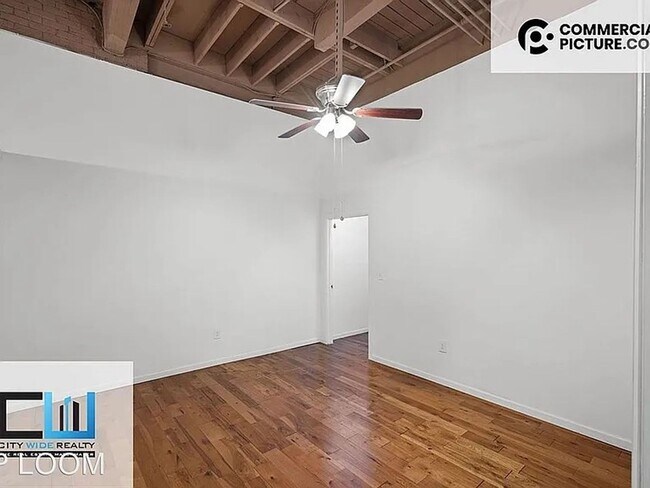 Building Photo - Frame Factory