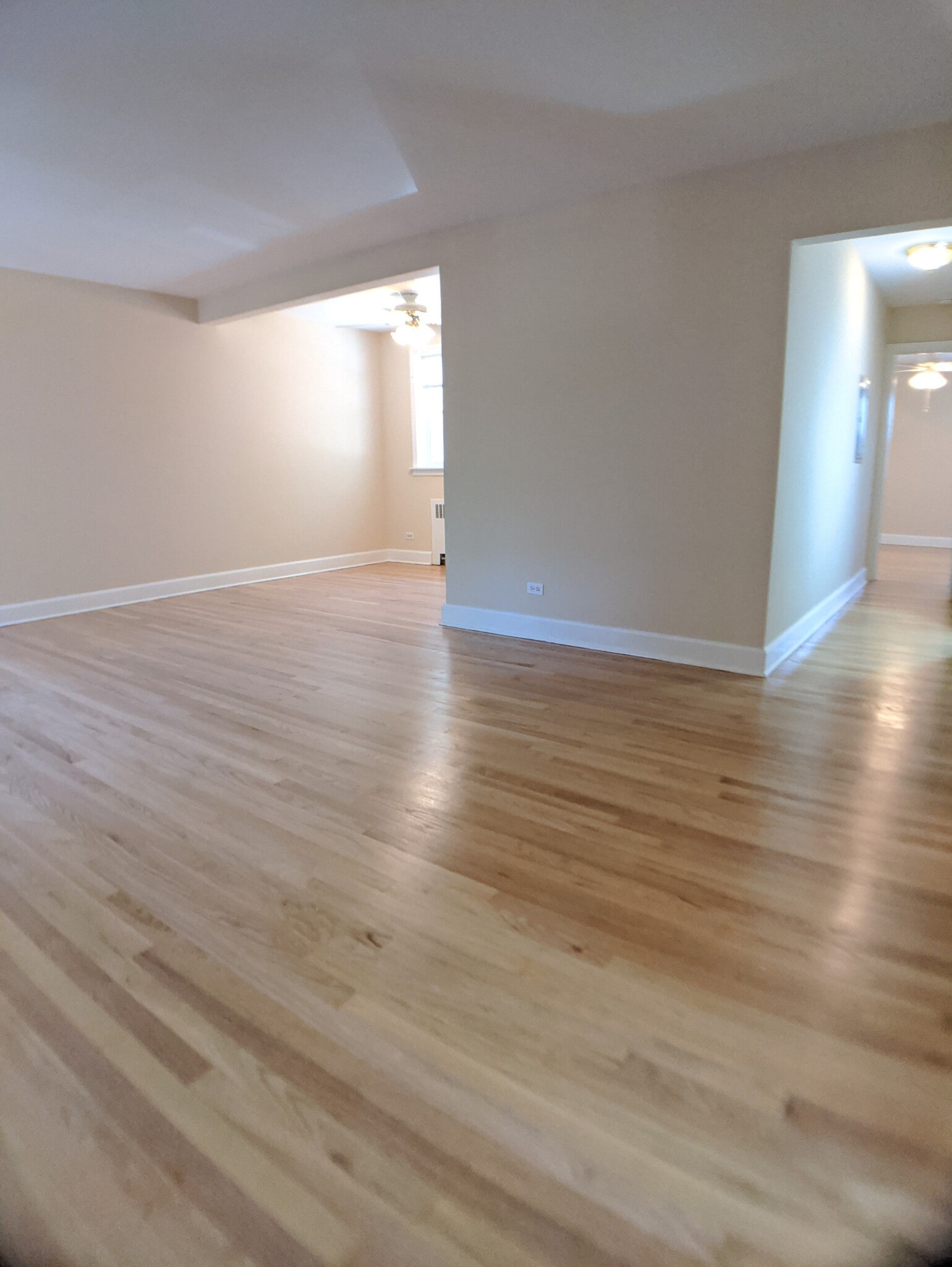 Living room. - 7230 N Claremont Ave