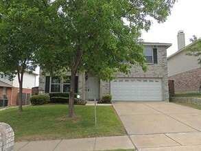 Building Photo - 2505 Lake Meadow Dr