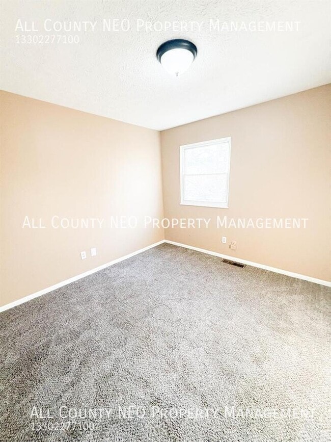 Building Photo - 2480 Raber Rd