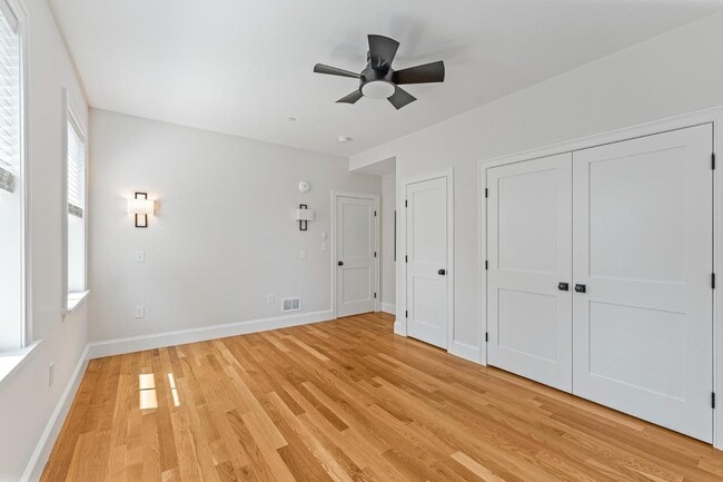 Building Photo - 48-50 Water st - Unit 2