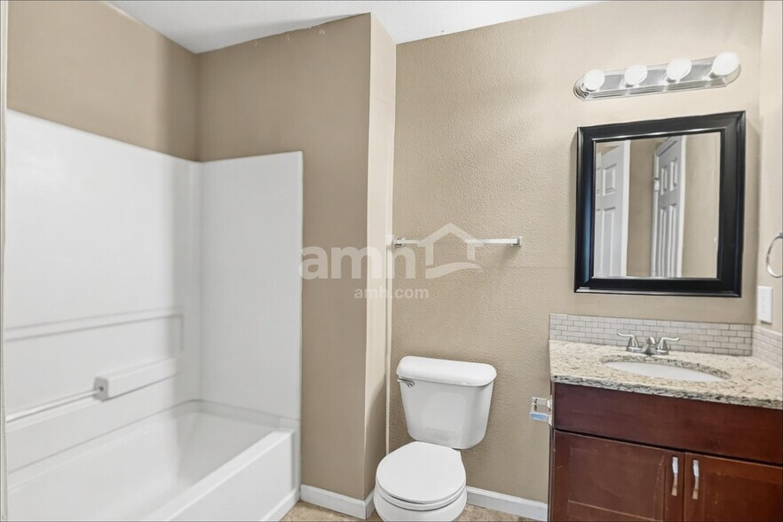 Building Photo - 4120 Salem Springs Ct