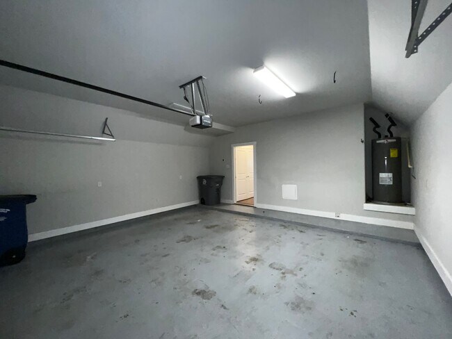 Building Photo - 1319 Rancho Mirage Dr