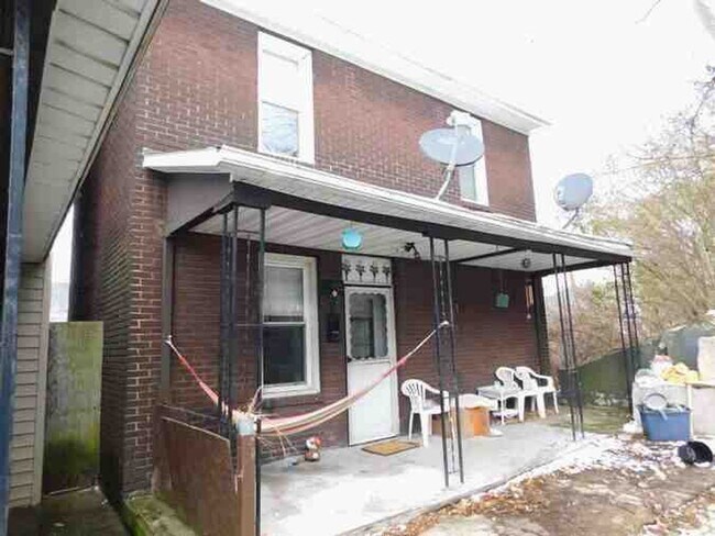 Building Photo - 1111 Locust St