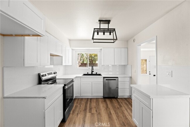Building Photo - 29921 Thornhill Dr