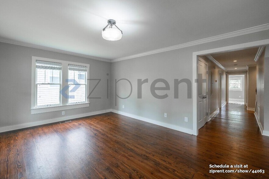 Building Photo - 808 Beirne Ave NE