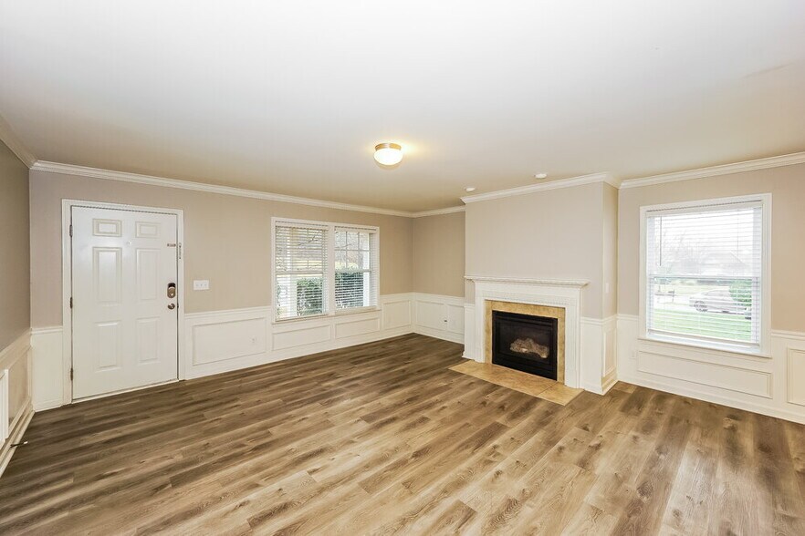 Building Photo - 9622 Fernspray Rd