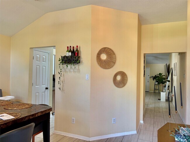 Building Photo - 5329 Tallowpine Terrace