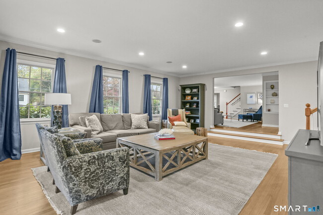 Building Photo - 23 Garden City Rd