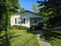 Building Photo - 306 Ave B