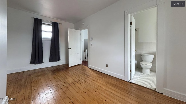 Building Photo - 285.5 Hudson Ave