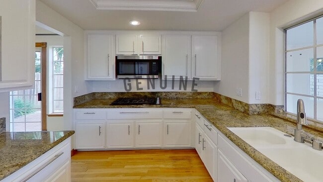 Building Photo - Coming Soon: 2 Story 4Bd 3Ba Eastside Costa Mesa Home