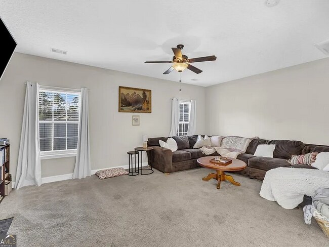 Building Photo - 732 Waterlily Ct