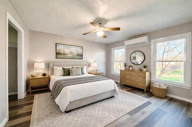 Building Photo - 815 SE 18th St